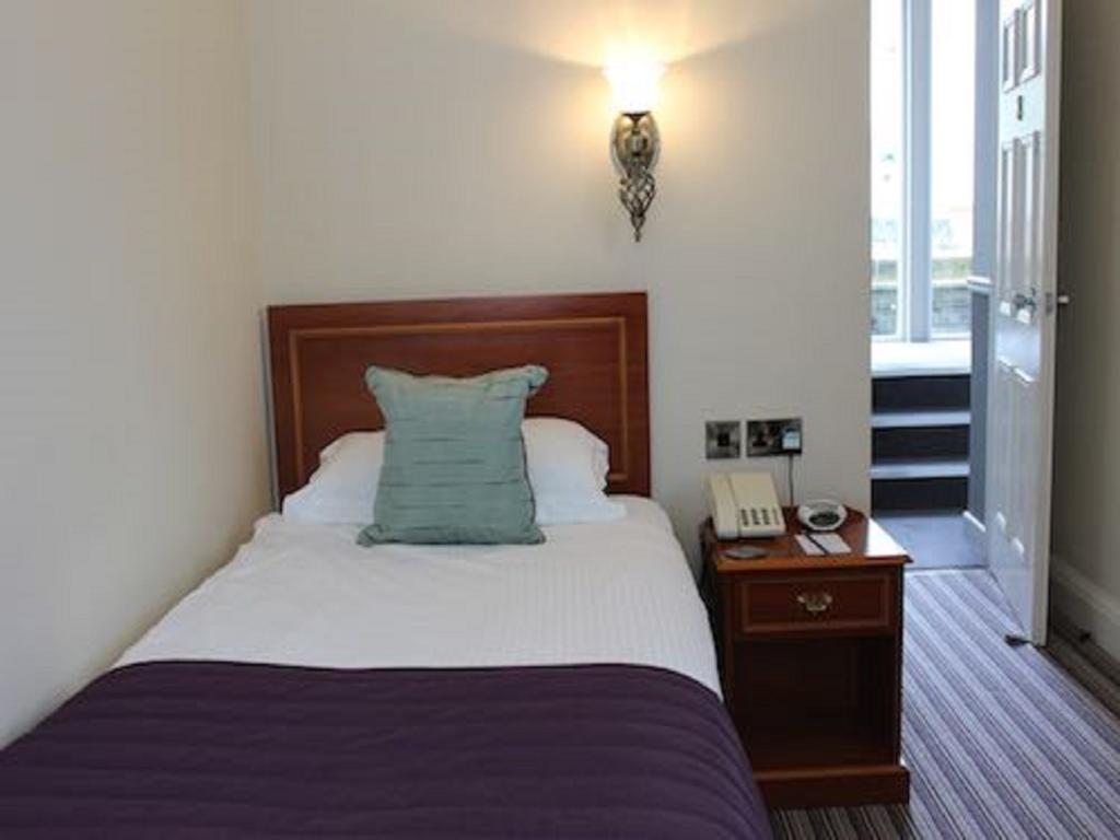 The Wyastone Hotel Cheltenham Camera foto